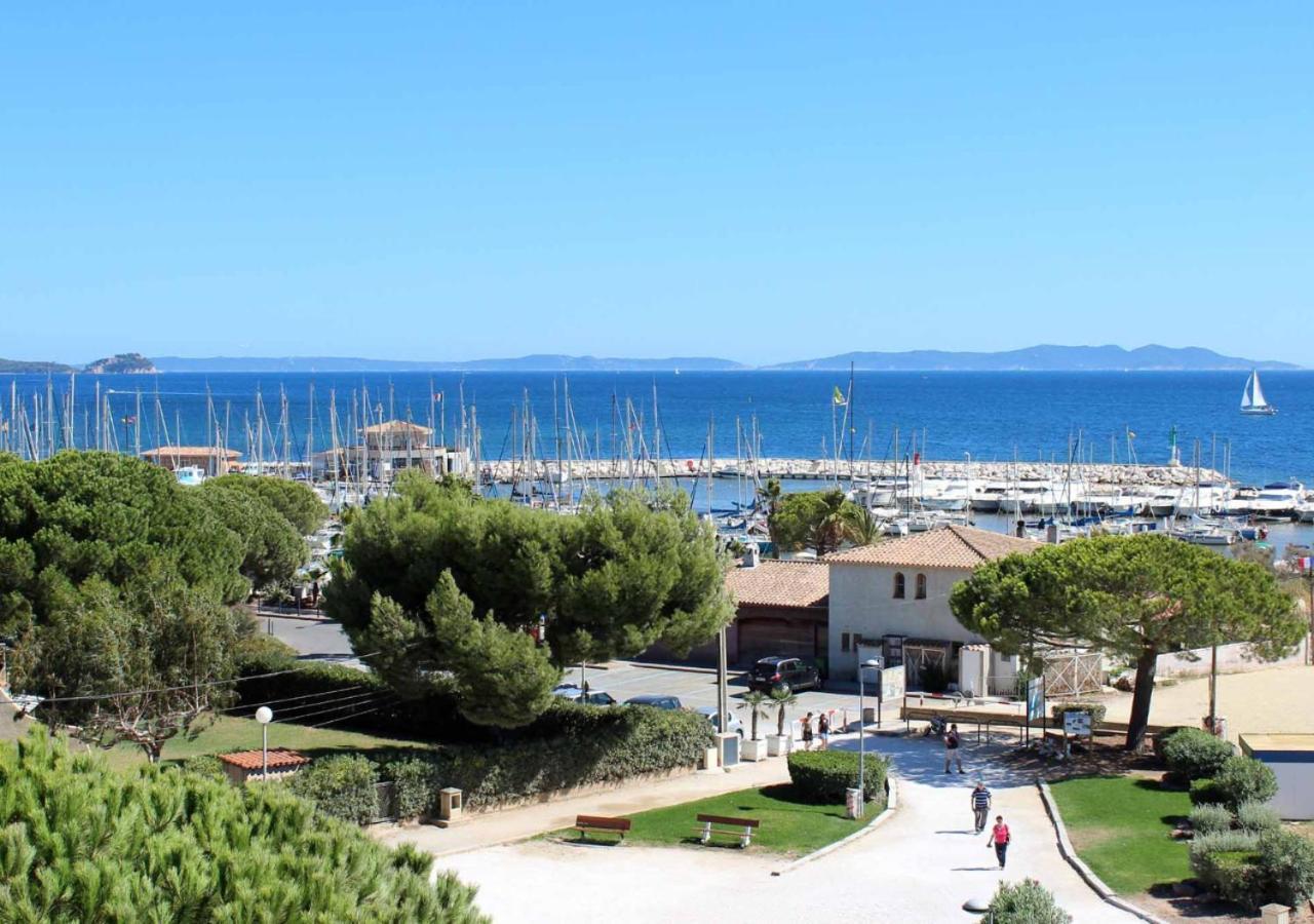Mazet - A 300M De La Plage / Terrasse / Wifi / La Conciergerie Varoise La Londe-les-Maures Exterior foto